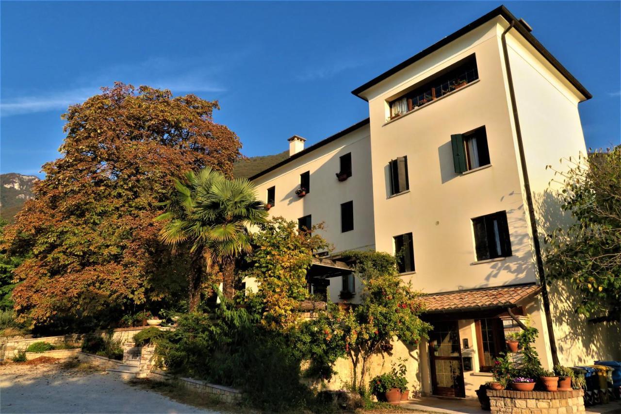 Locanda Alla Posta Borso del Grappa Ngoại thất bức ảnh